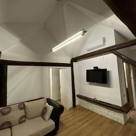 Apartman Buzanova Διαμέρισμα Ζάγκρεμπ Εξωτερικό φωτογραφία